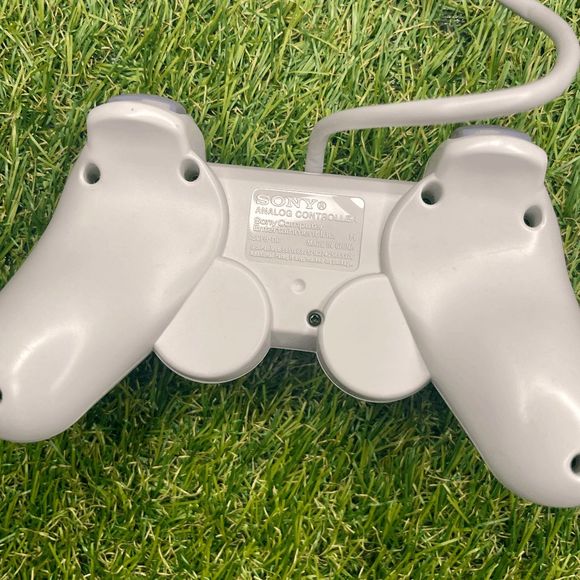 Sony PS One Playstation 1 - with controller and cables - Super Great - Picture 8 of 8